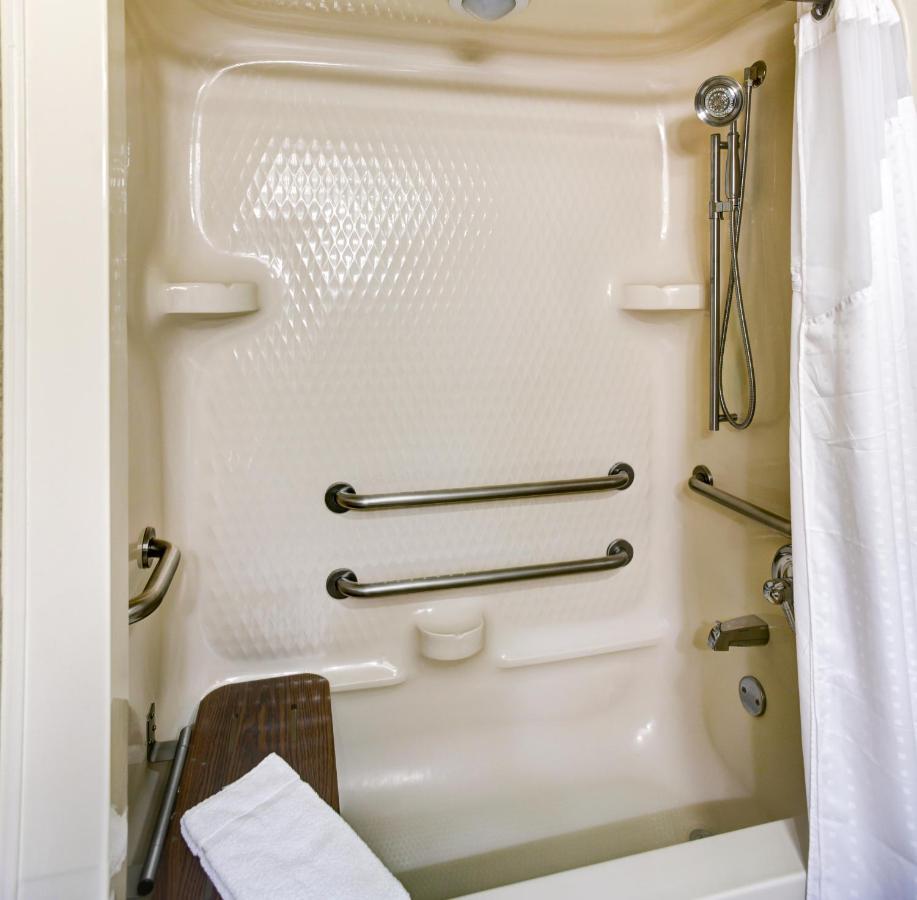 Holiday Inn Express Hotel & Suites Atlanta Buckhead By Ihg Buitenkant foto