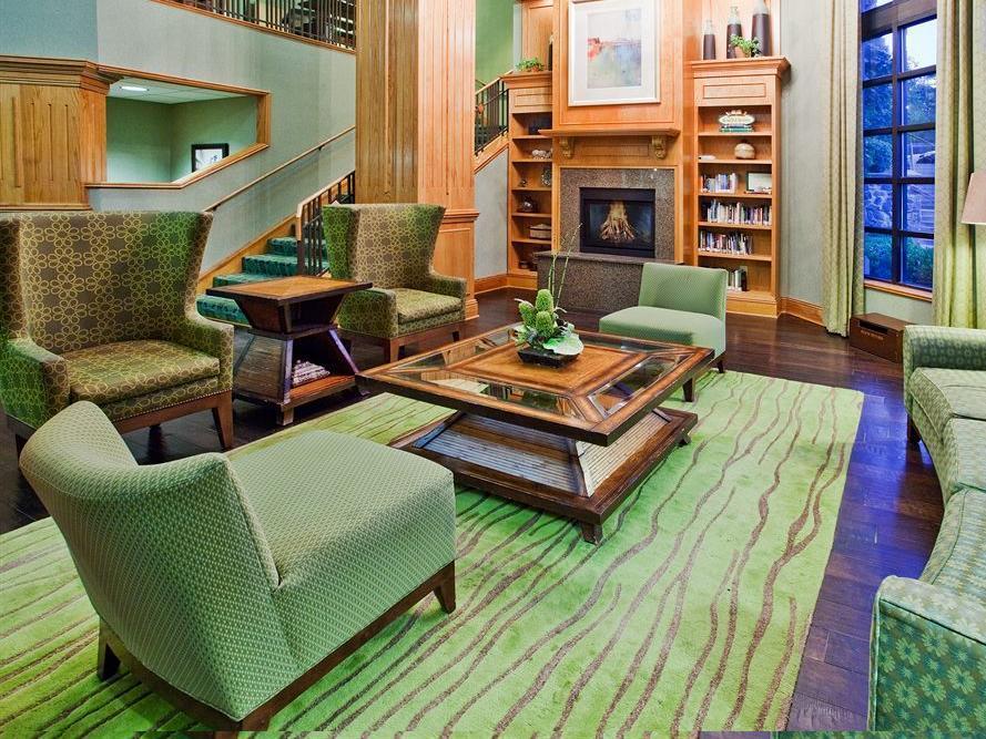 Holiday Inn Express Hotel & Suites Atlanta Buckhead By Ihg Buitenkant foto