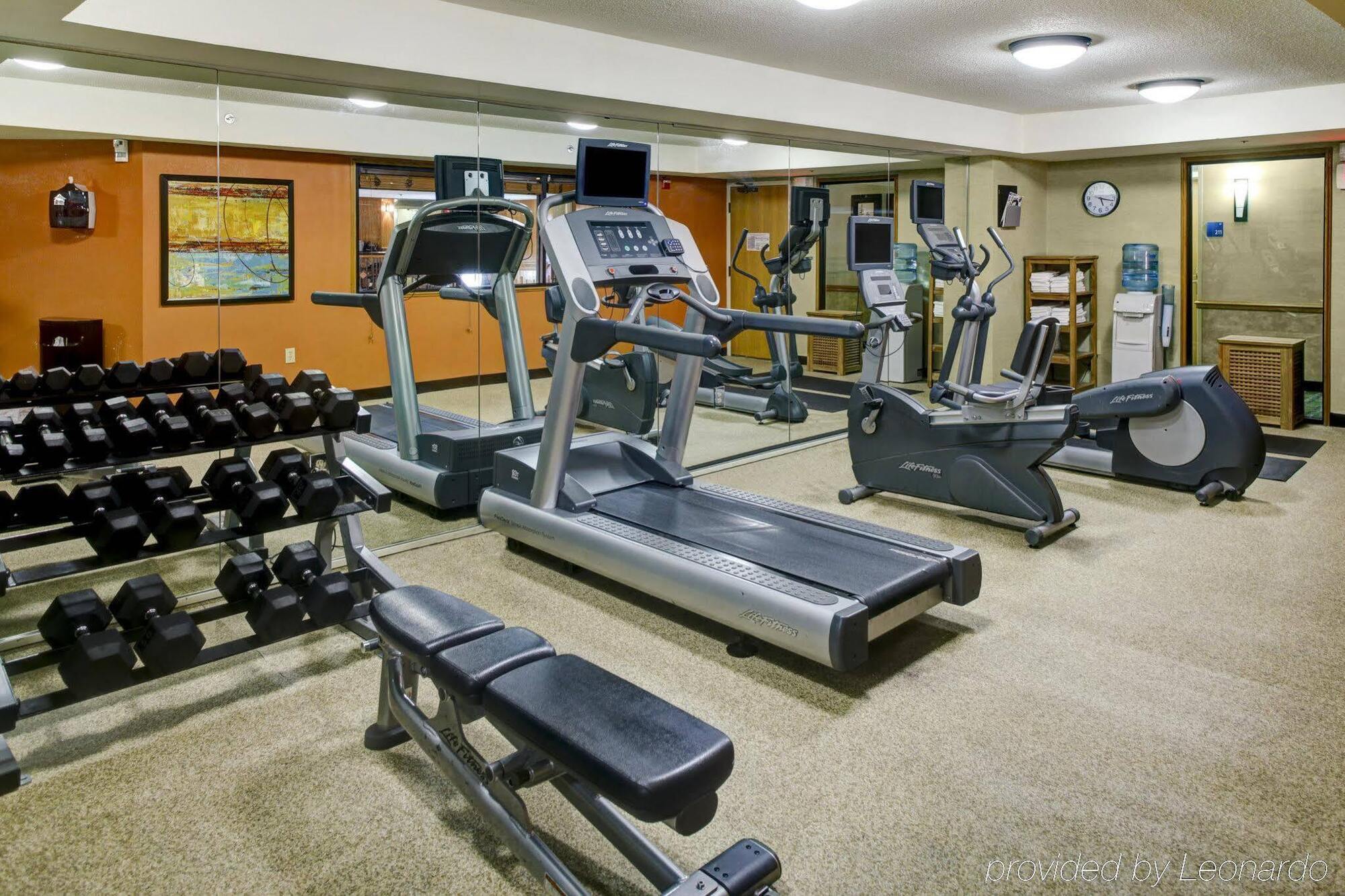 Holiday Inn Express Hotel & Suites Atlanta Buckhead By Ihg Buitenkant foto